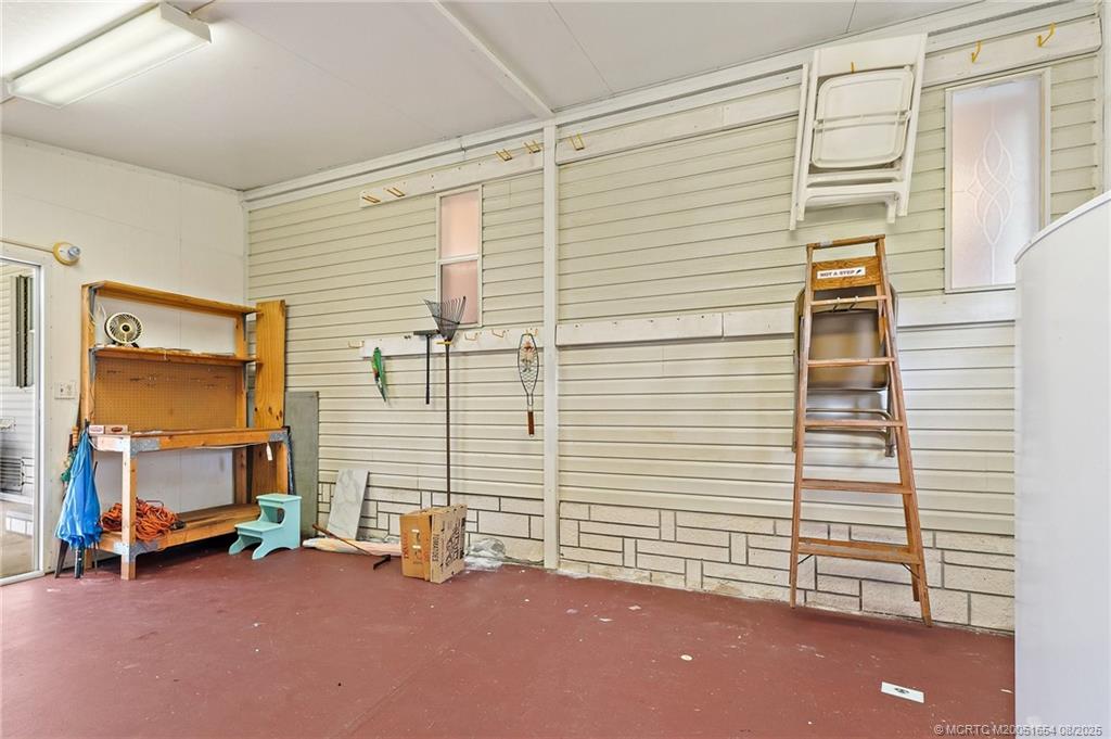 8913 SW Chevy Circle