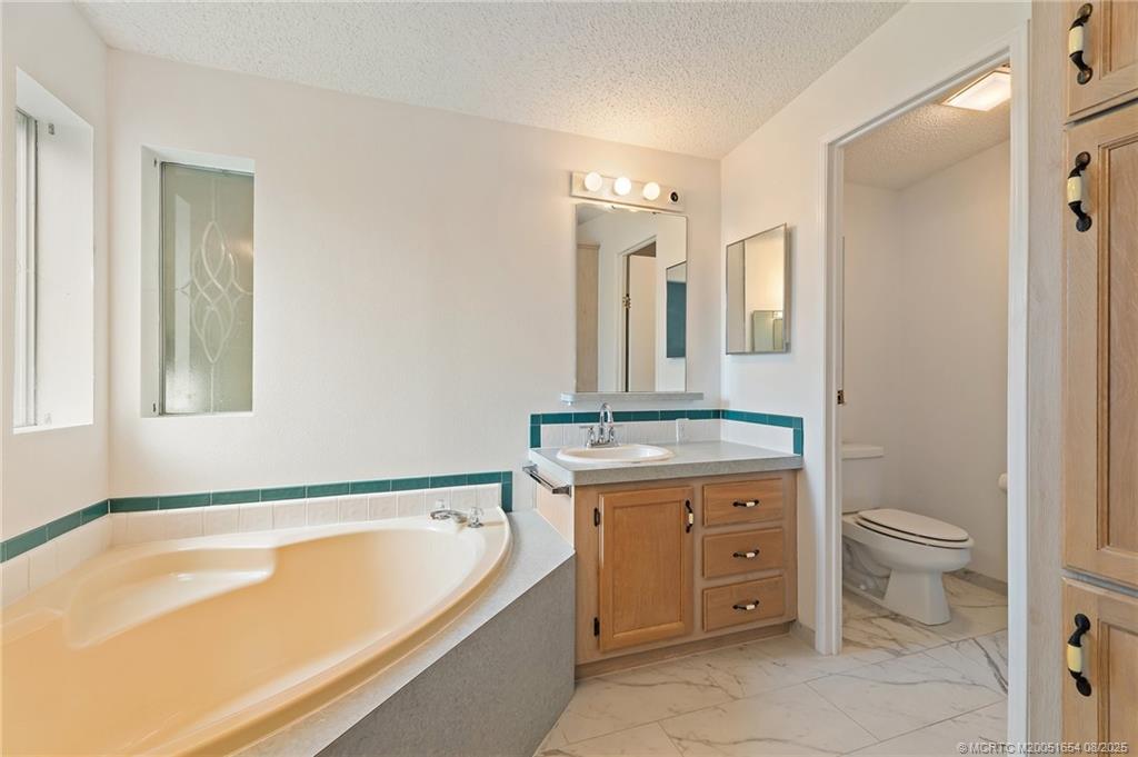 8913 SW Chevy Circle