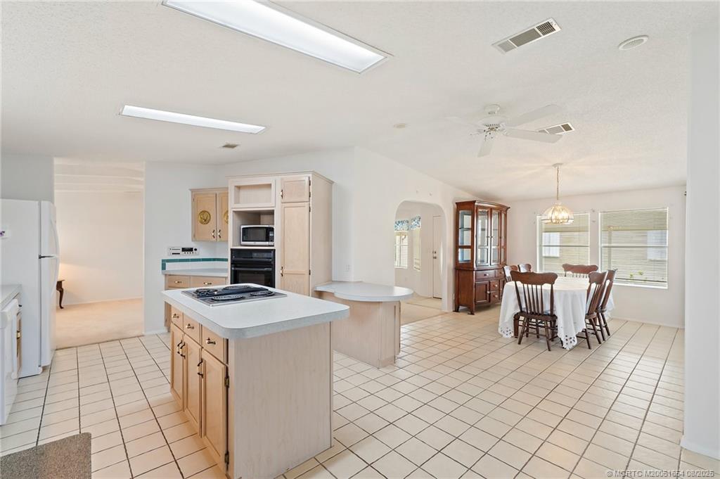 8913 SW Chevy Circle