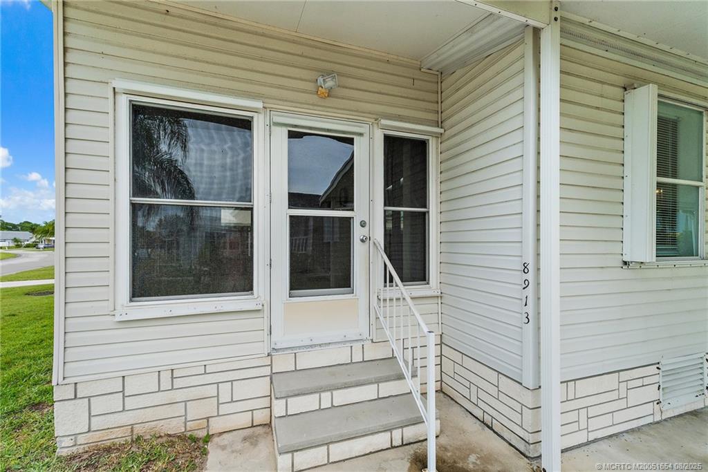 8913 SW Chevy Circle