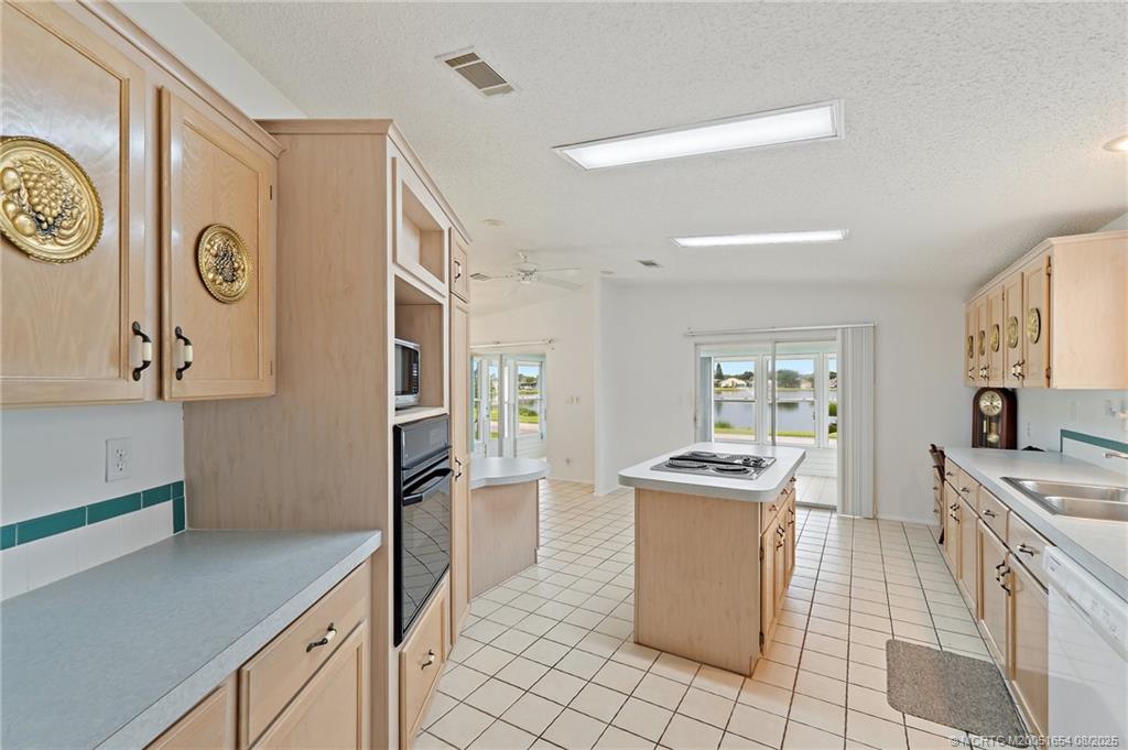 8913 SW Chevy Circle