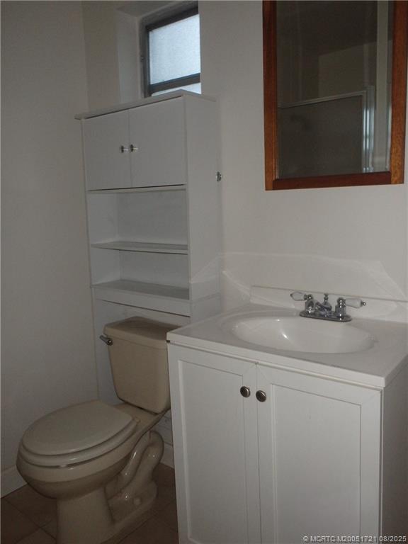 918 SE Dolphin Drive