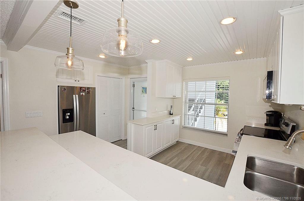 1866 SW Palm City Road 201