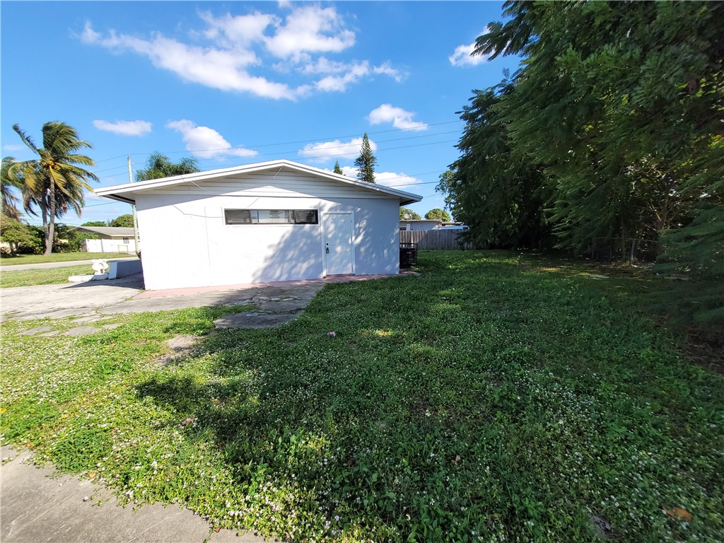 10200 S Ocean Drive 608