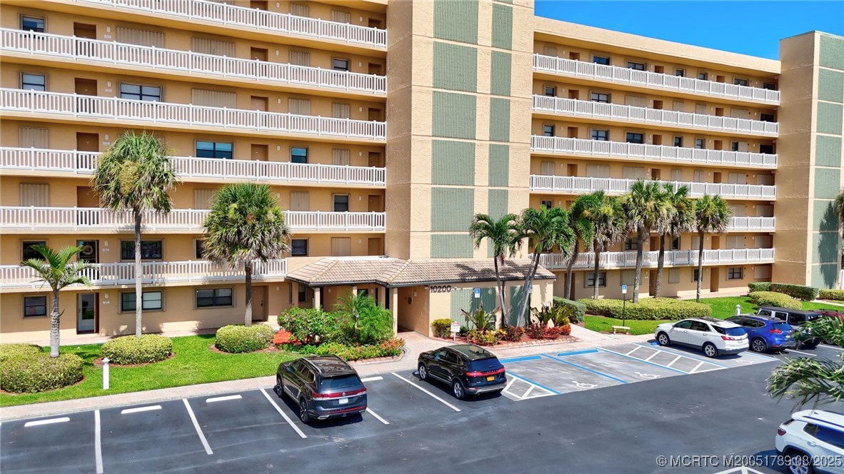 10200 S Ocean Drive 608