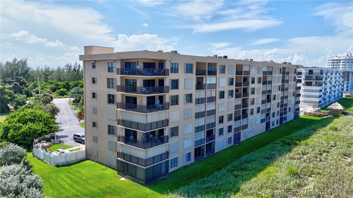 10200 S Ocean Drive 608