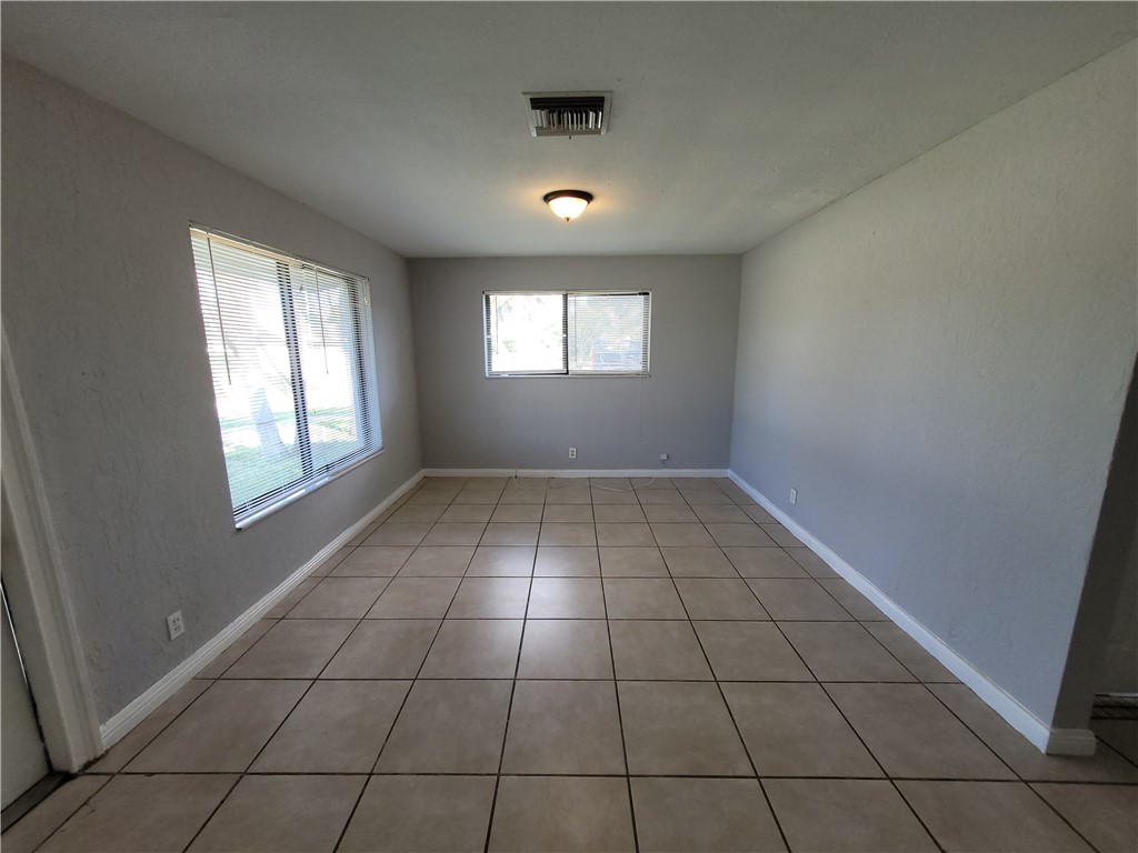 10200 S Ocean Drive 608