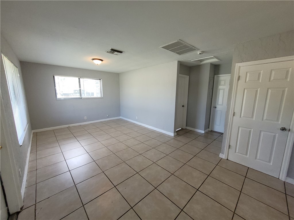 10200 S Ocean Drive 608