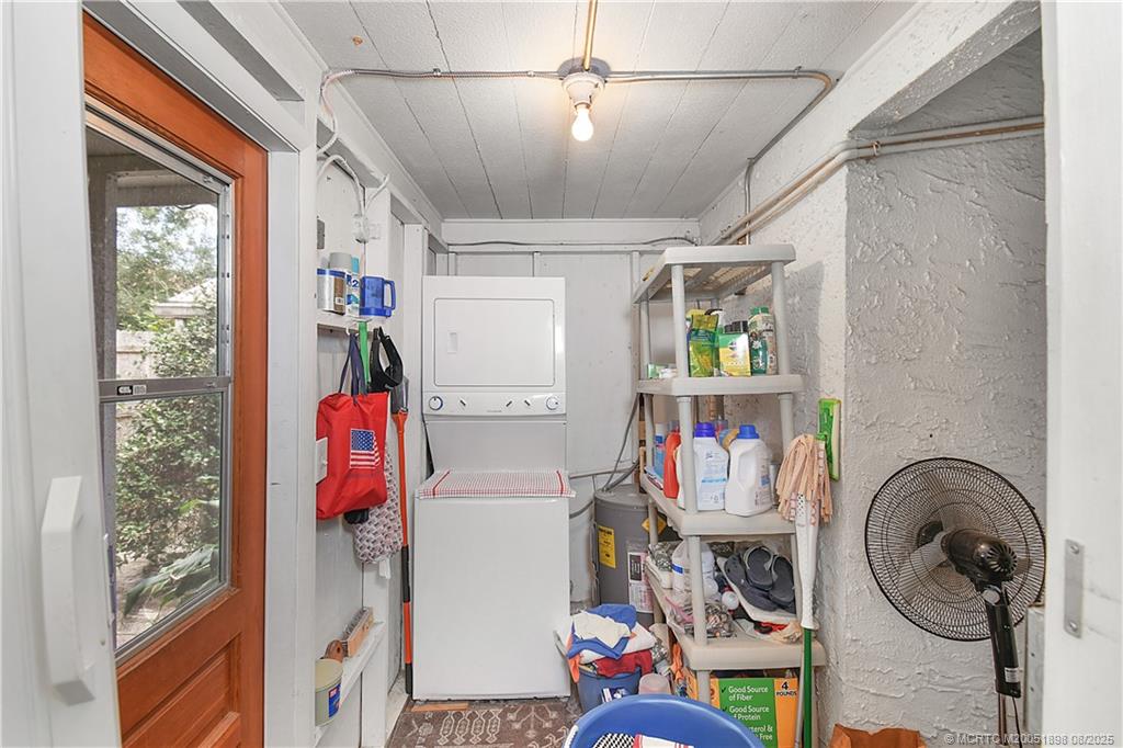 413 SE Hibiscus Avenue