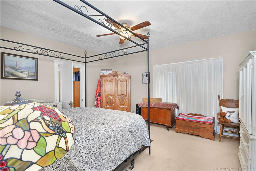 413 SE Hibiscus Avenue