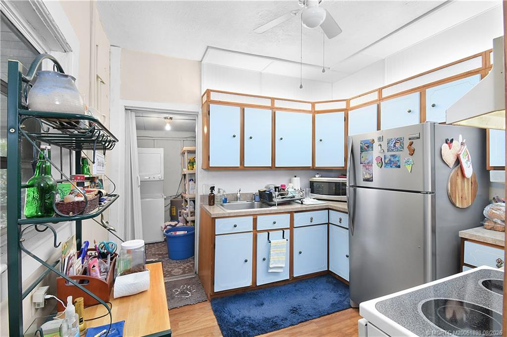 413 SE Hibiscus Avenue