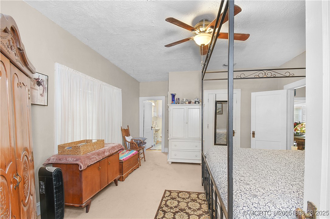 413 SE Hibiscus Avenue