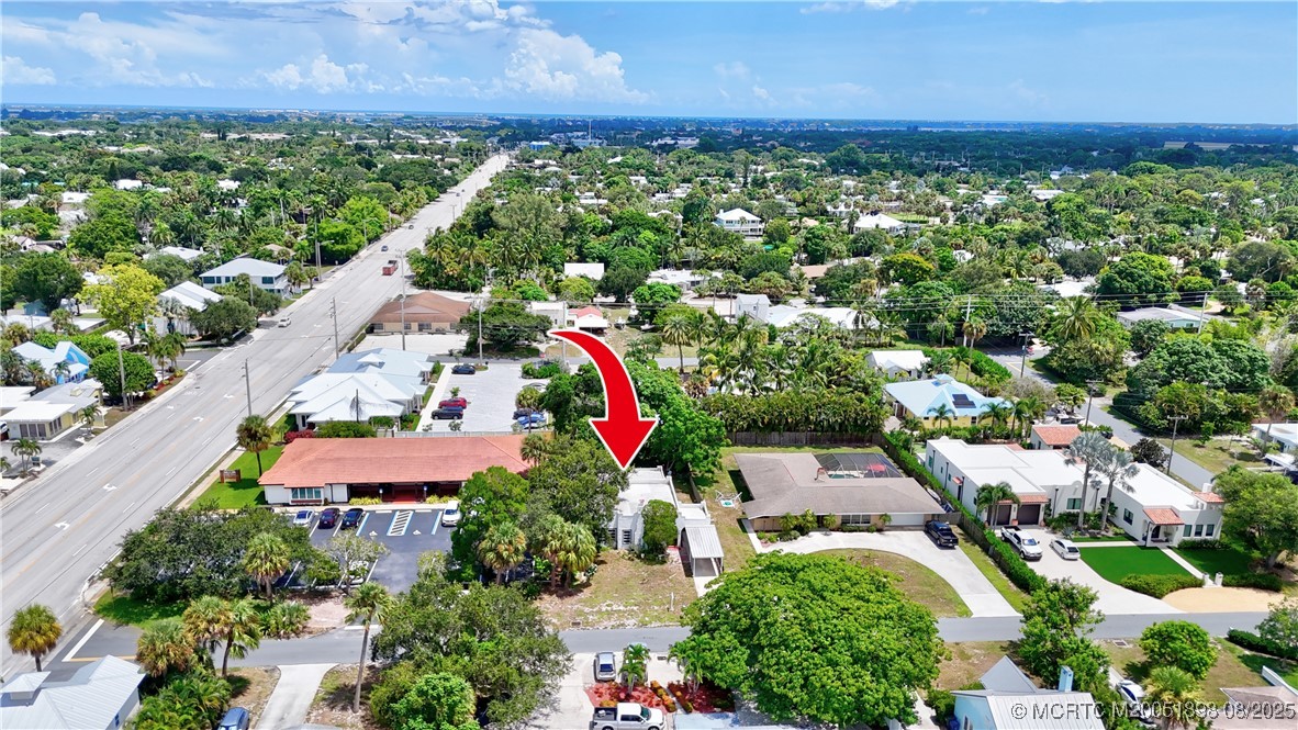 413 SE Hibiscus Avenue