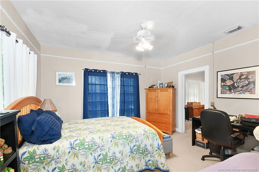 413 SE Hibiscus Avenue