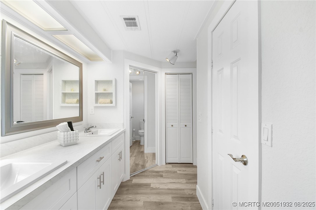 2800 SW Toronado Trail