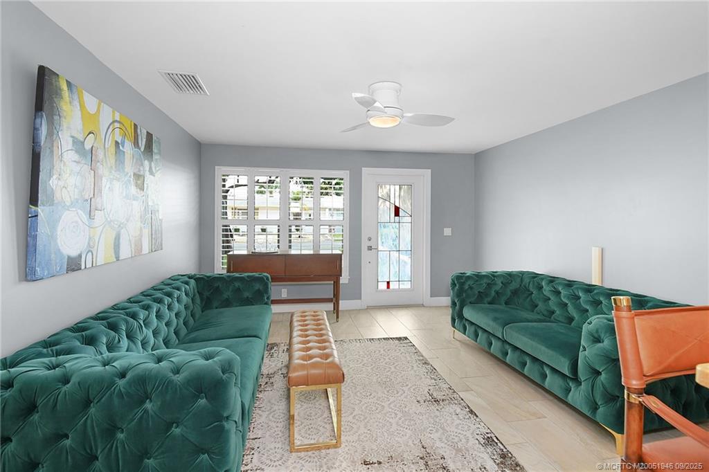 159 SE Sailfish Lane