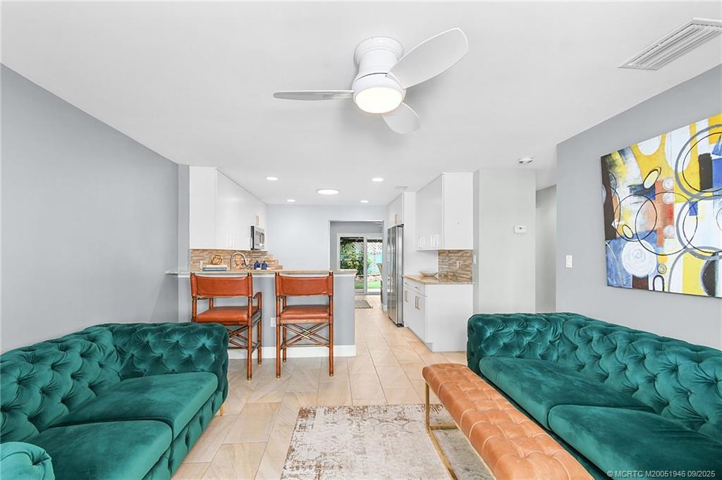 159 SE Sailfish Lane