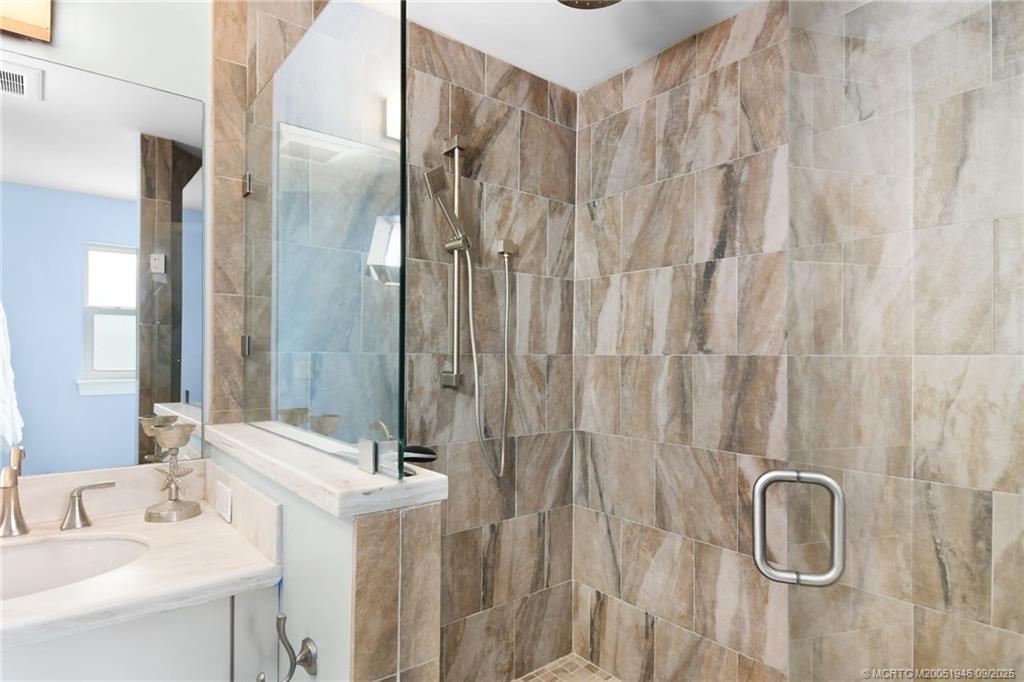 159 SE Sailfish Lane