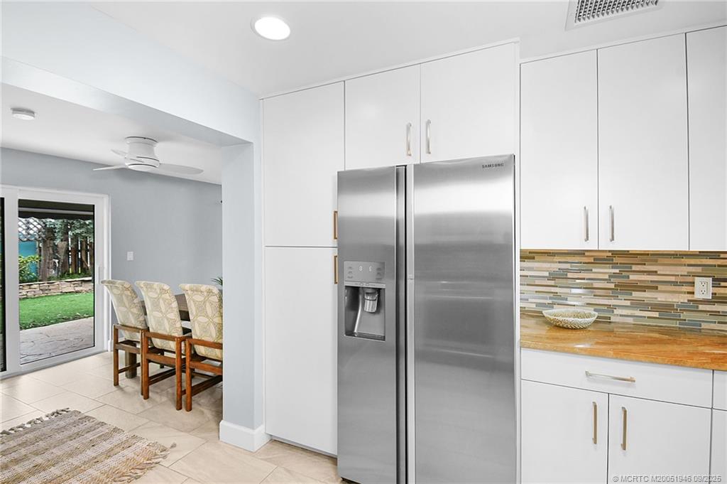 159 SE Sailfish Lane