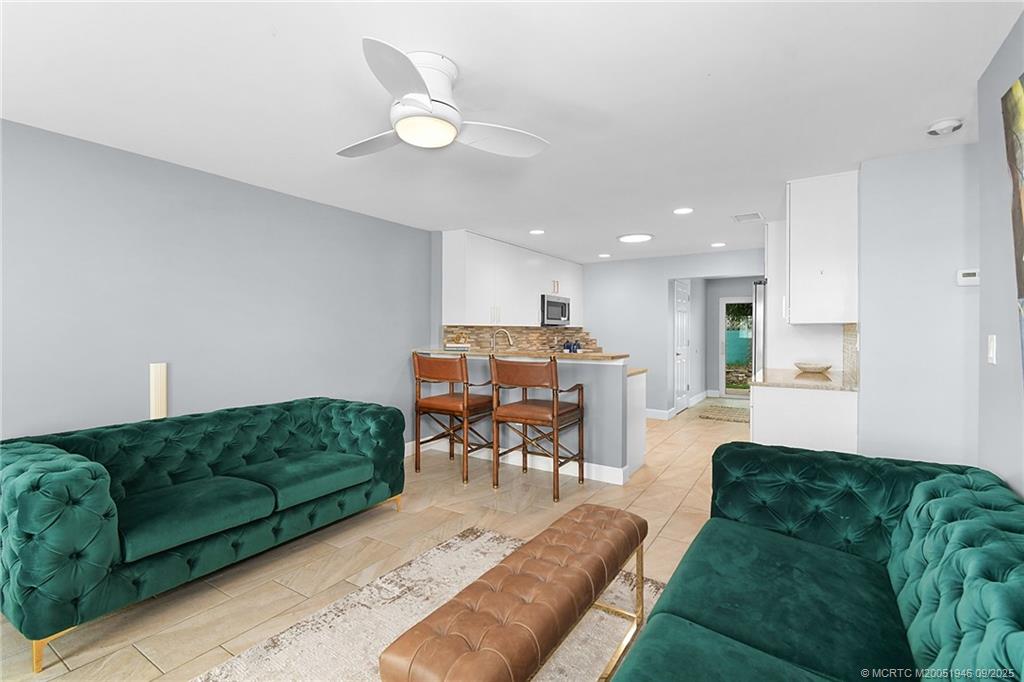 159 SE Sailfish Lane