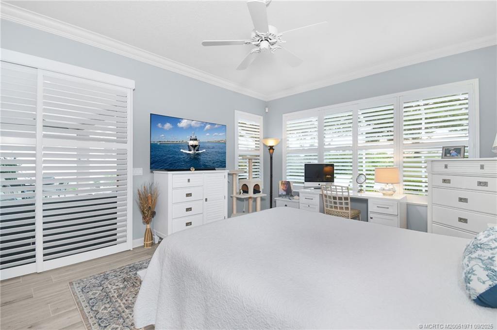 4332 SE Coventry Lane