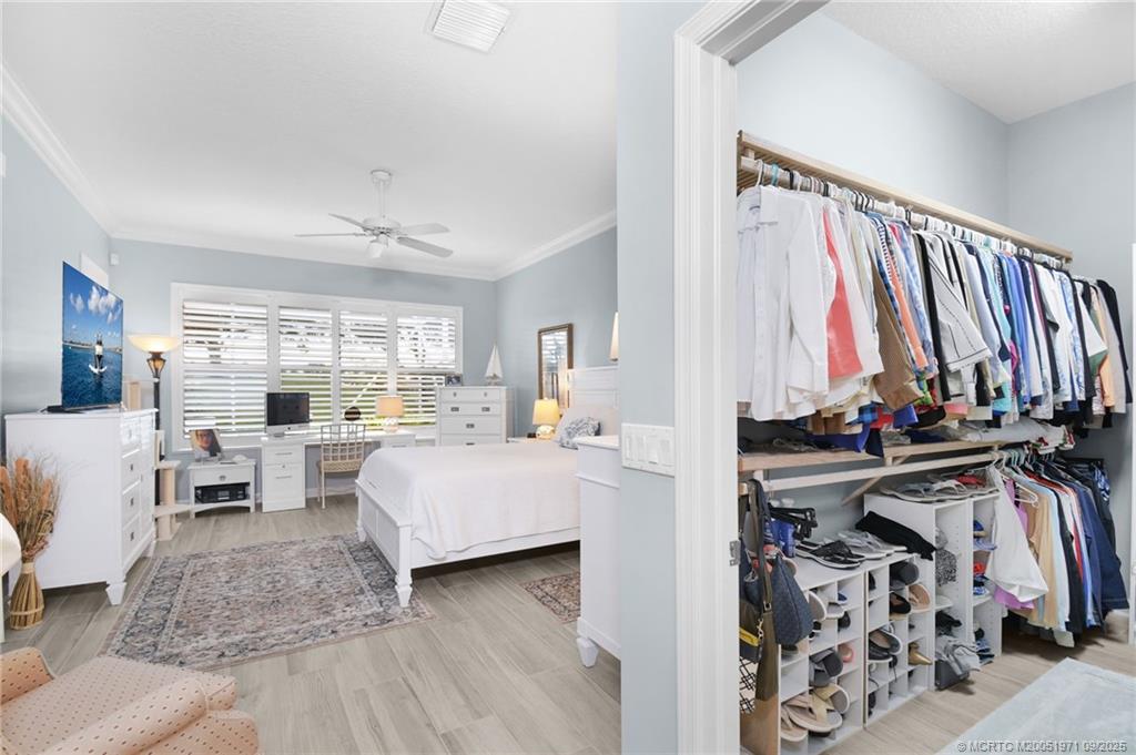 4332 SE Coventry Lane