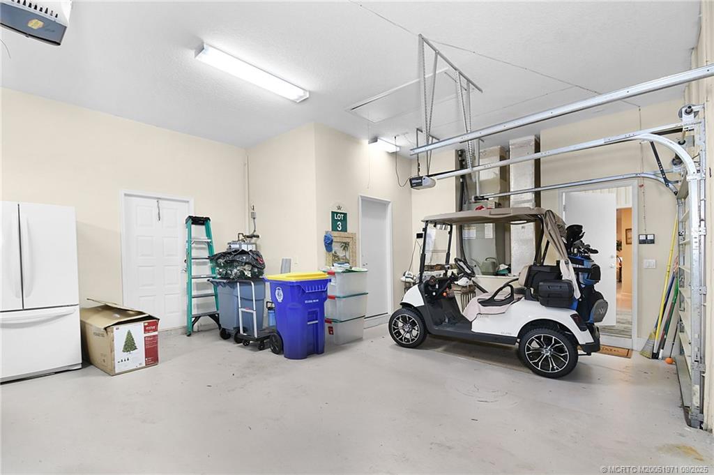 4332 SE Coventry Lane