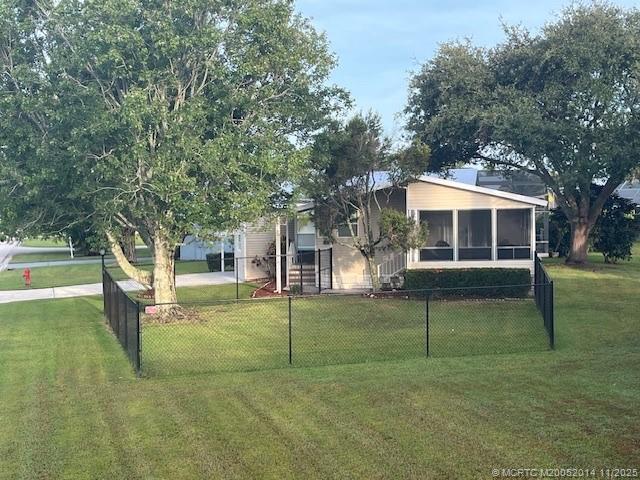 2671 SW Versailles Terrace