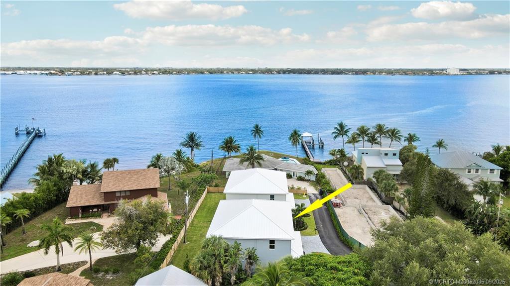 1023 NE Orange Avenue