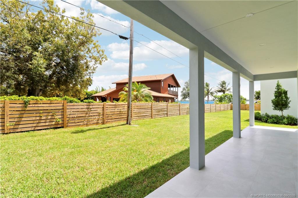 1023 NE Orange Avenue