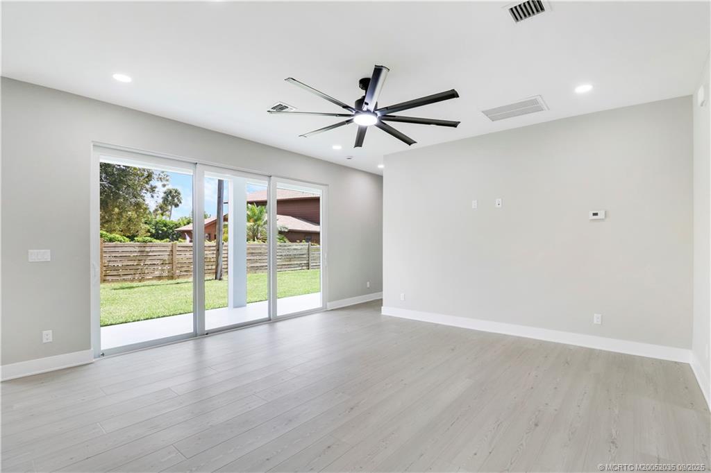 1023 NE Orange Avenue