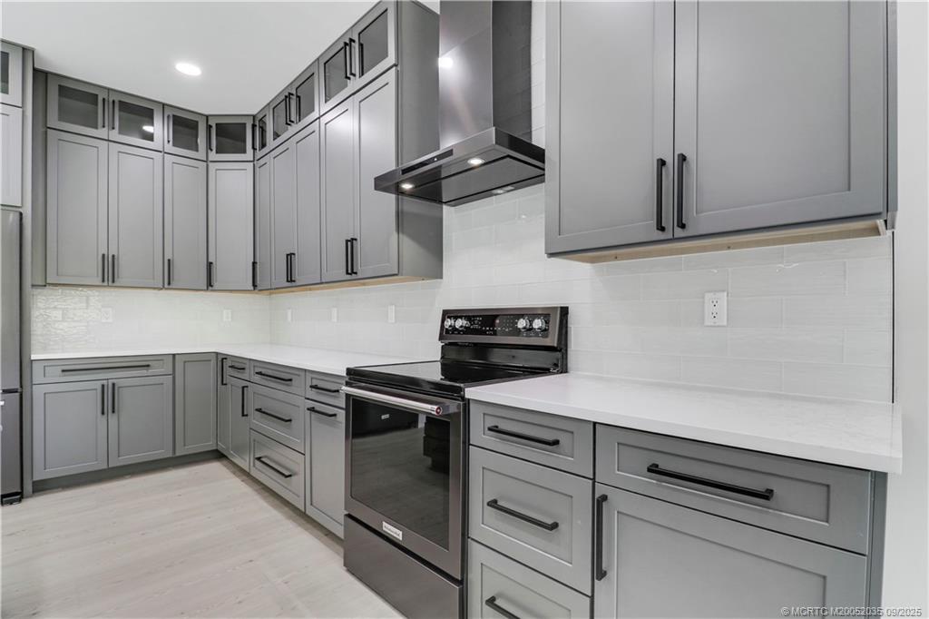 1023 NE Orange Avenue