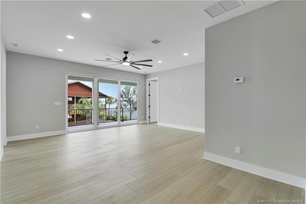 1013 NE Orange Avenue