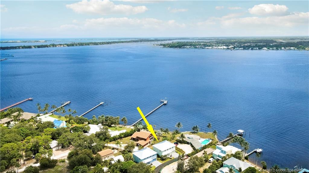 1013 NE Orange Avenue