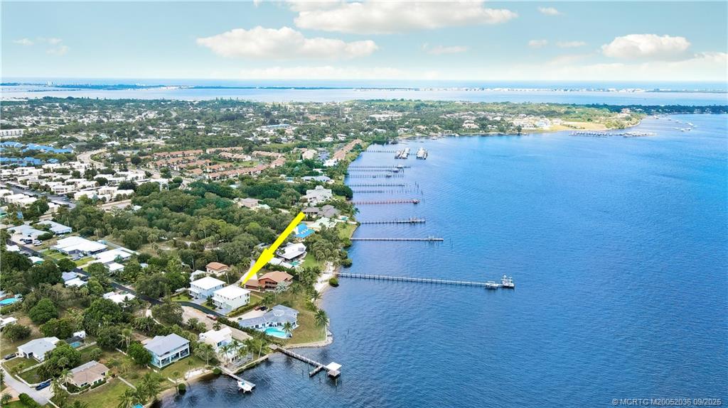 1013 NE Orange Avenue