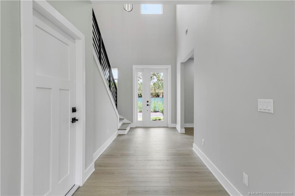 1013 NE Orange Avenue