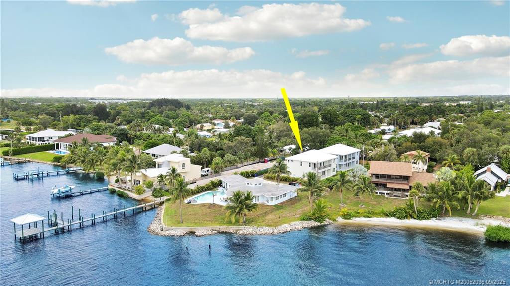 1013 NE Orange Avenue