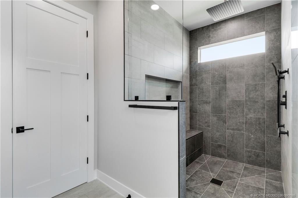 1013 NE Orange Avenue