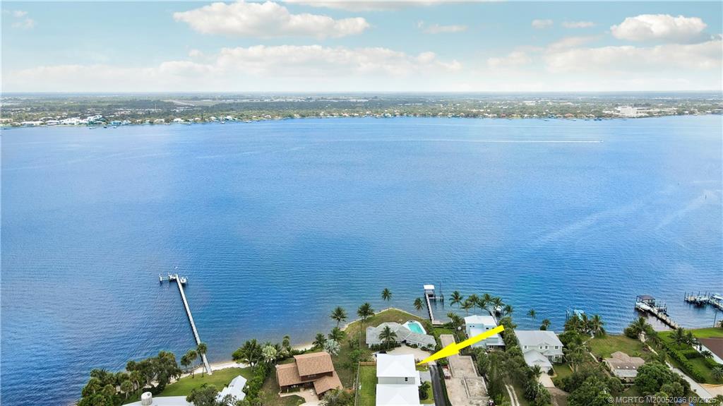 1013 NE Orange Avenue