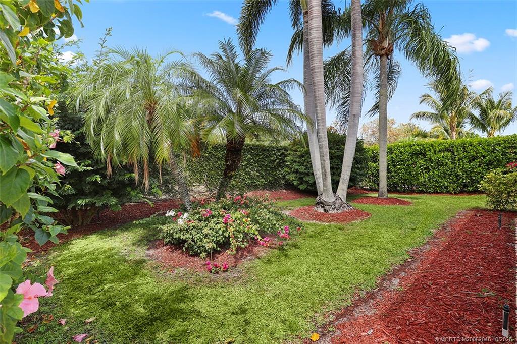 1635 SW Waterfall Blvd