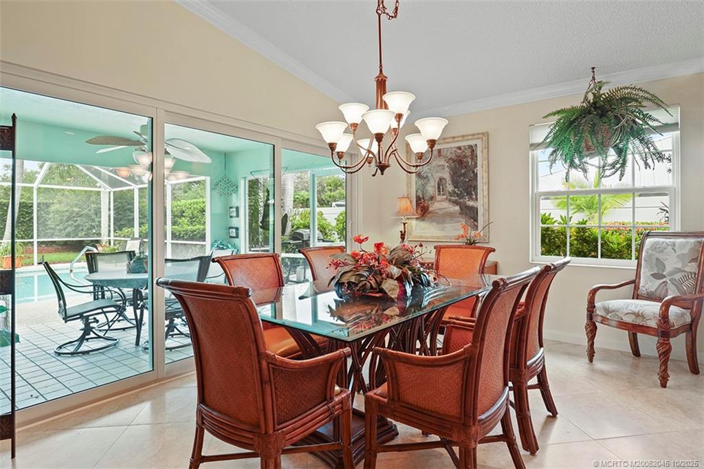 1635 SW Waterfall Blvd