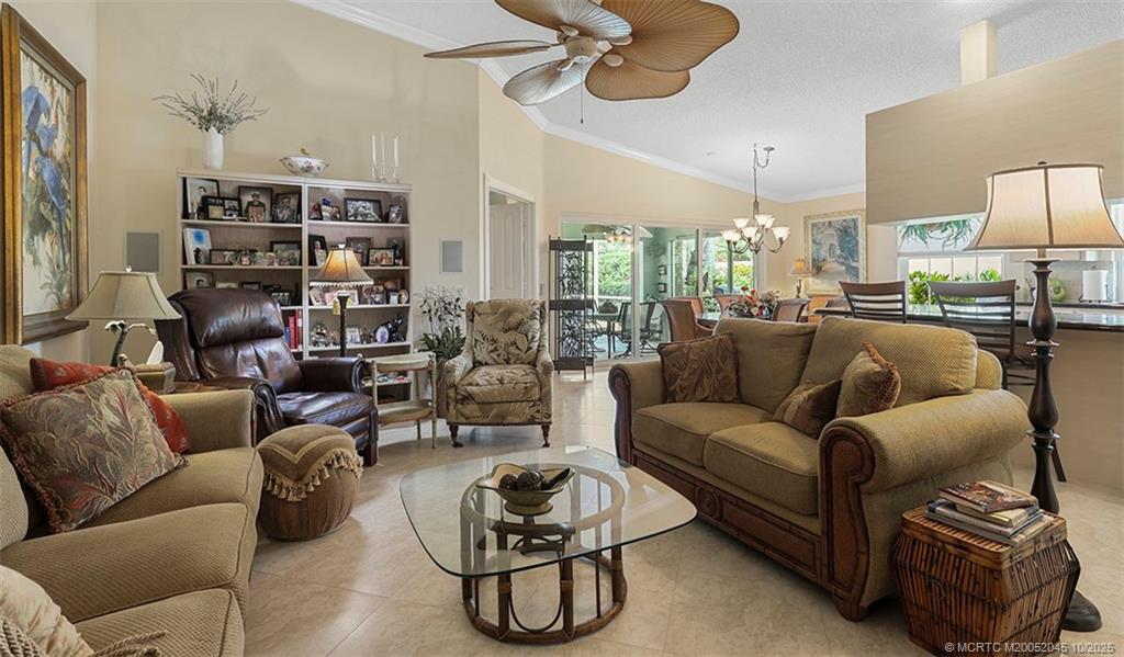 1635 SW Waterfall Blvd