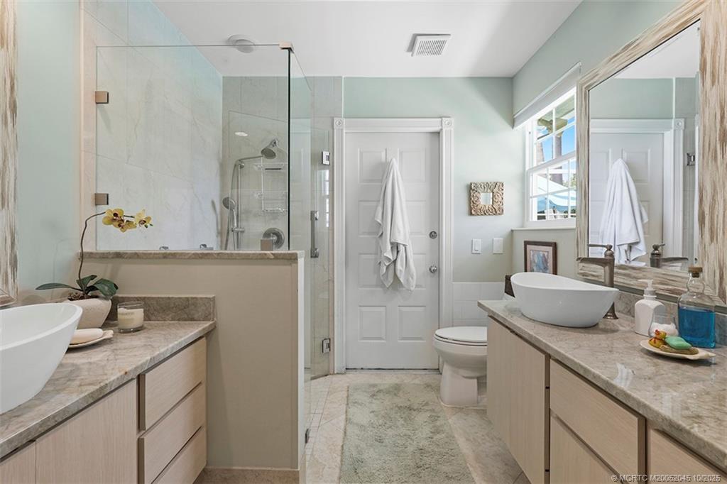 1635 SW Waterfall Blvd