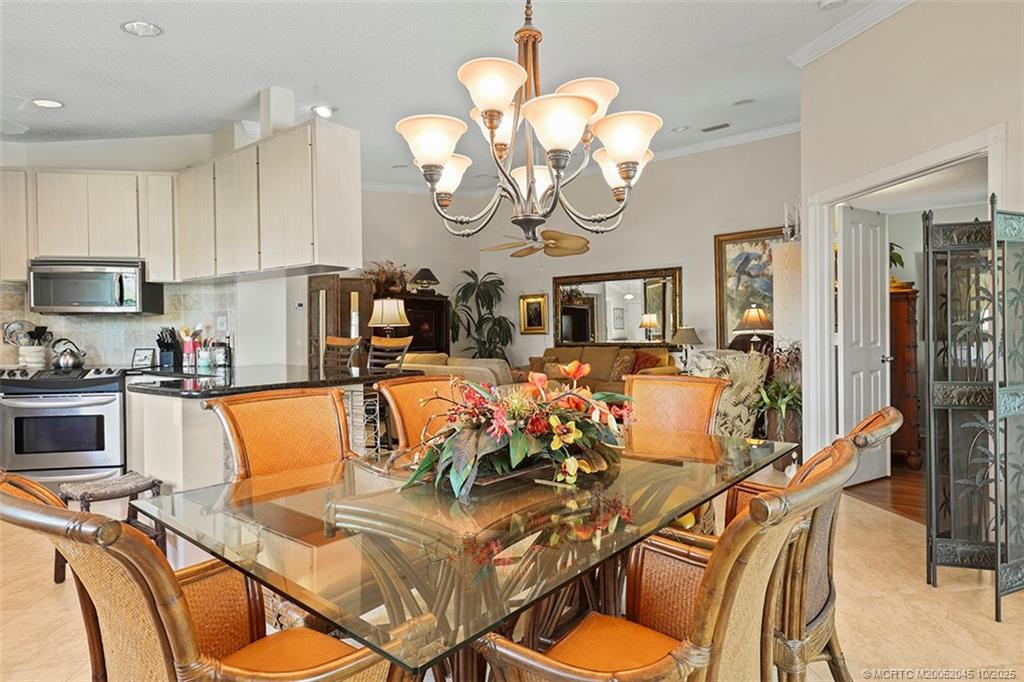 1635 SW Waterfall Blvd