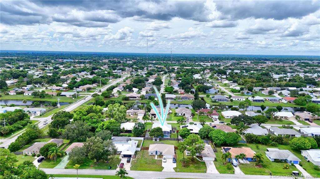 2077 SE Camden Street