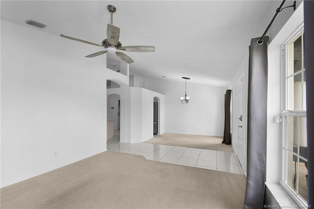 2077 SE Camden Street