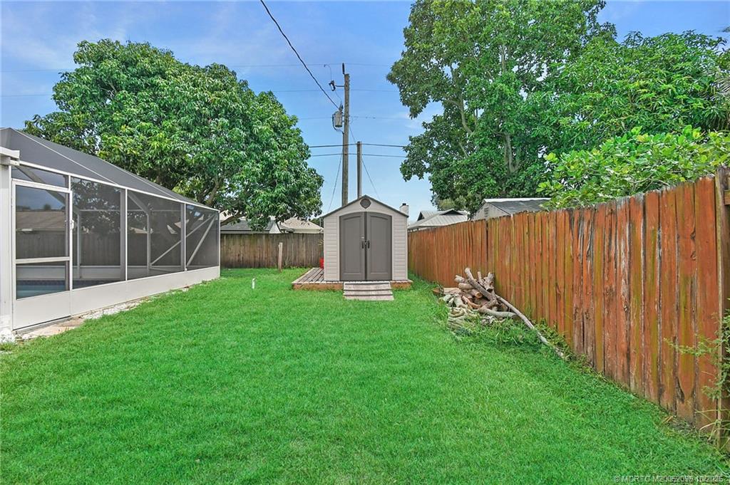 2077 SE Camden Street