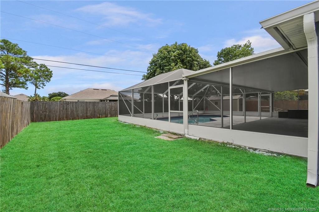 2077 SE Camden Street