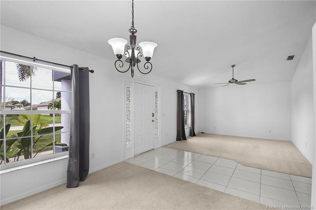 2077 SE Camden Street