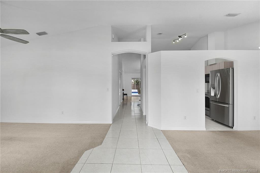 2077 SE Camden Street